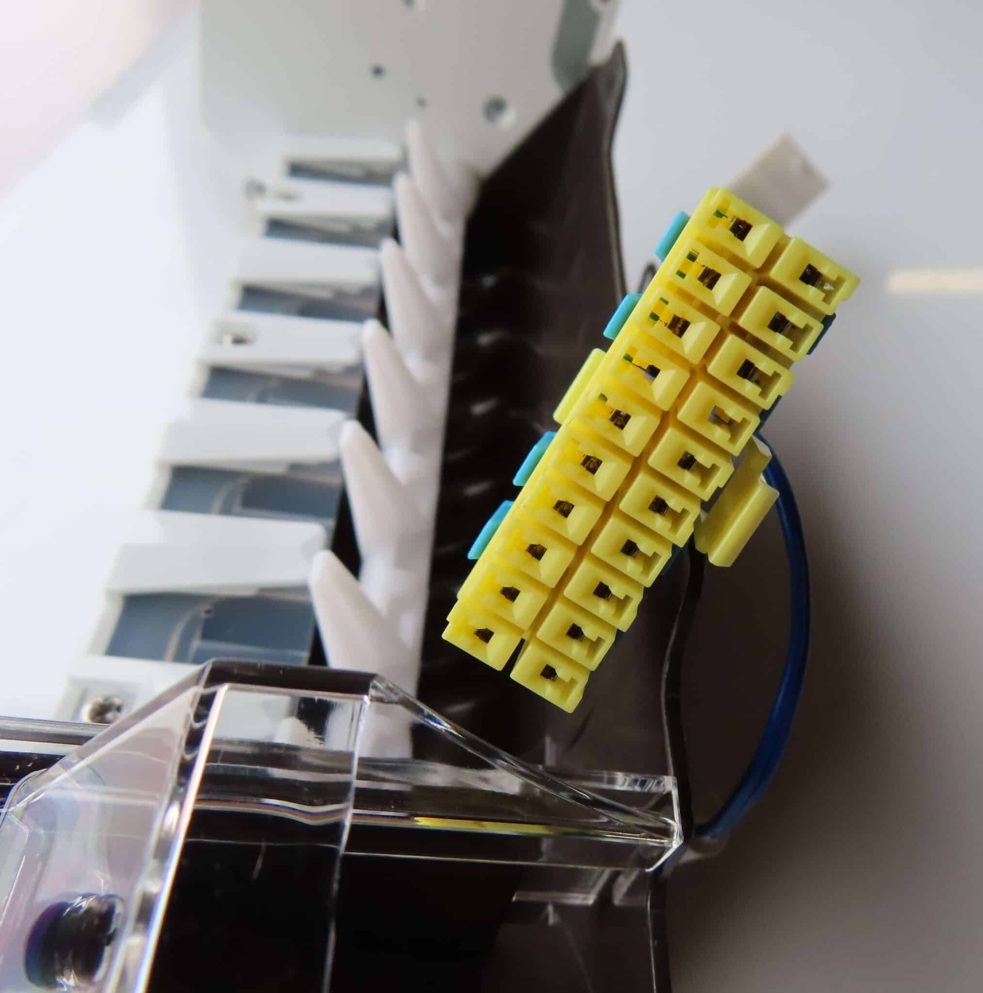 LG Fridge Ice Maker Assembly Complete GF-5D906SL - Image 3