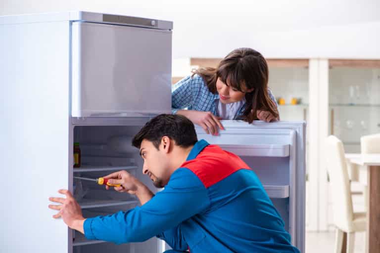 A Guide to Replacing Your Fridge Door Seal WWSpares Australia