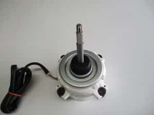 DAIKIN AIRCONDITIONER OUTDOOR FAN MOTOR RXS71LVMA