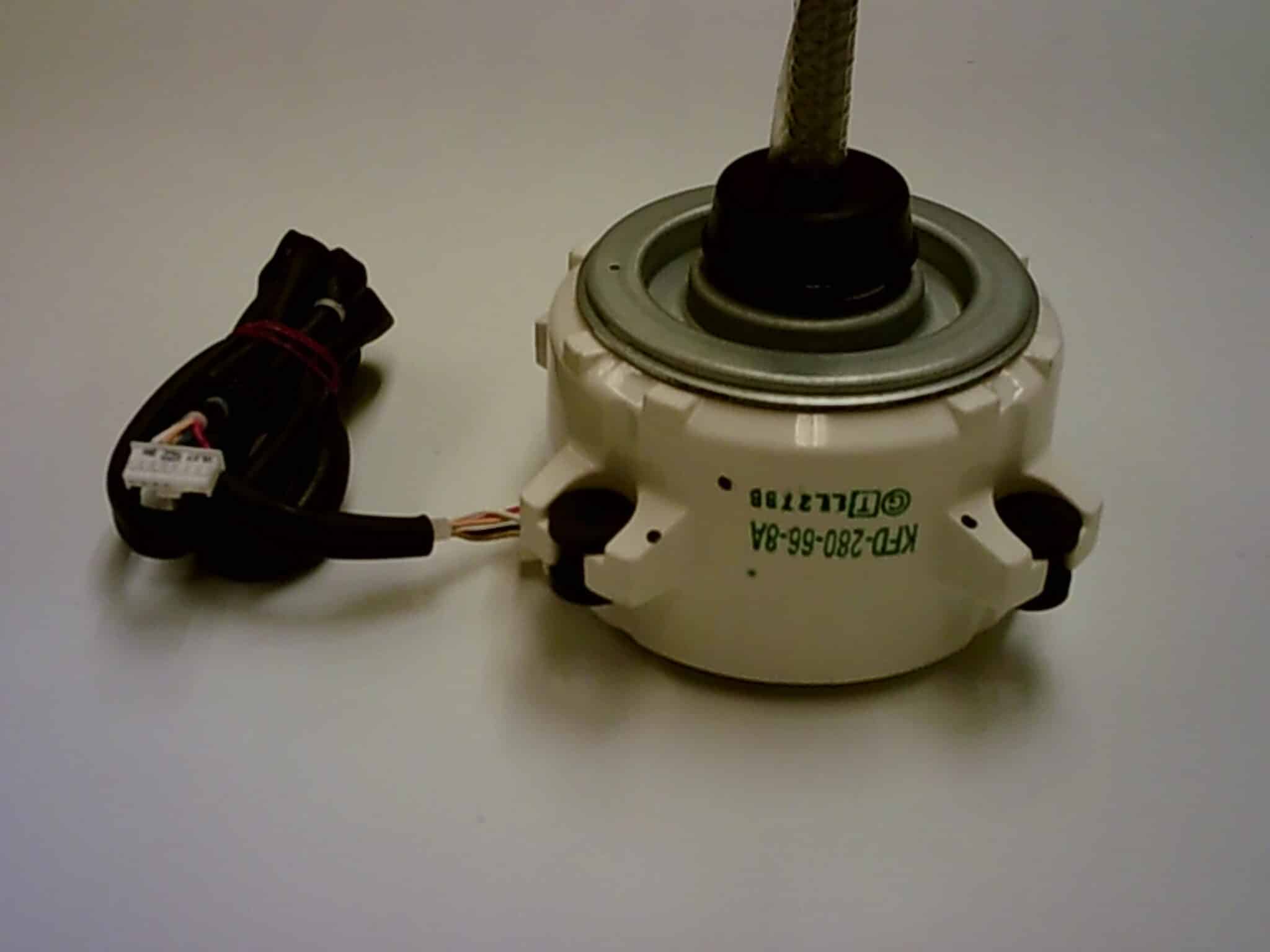 DAIKIN AIRCONDITIONER OUTDOOR FAN MOTOR