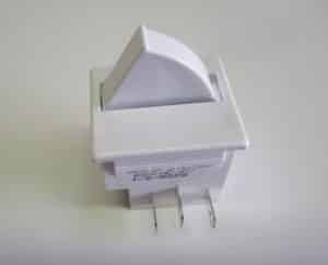 HISENSE FRIDGE LIGHT SWITCH 3 PIN