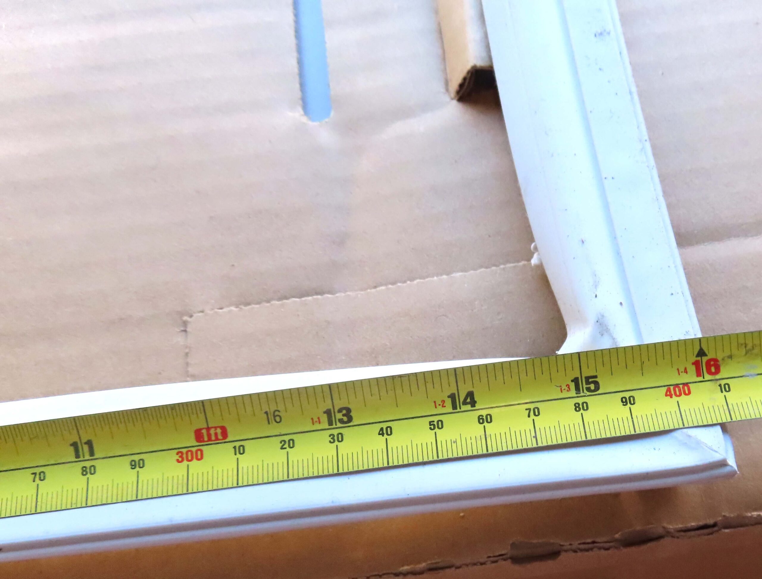 FISHER & PAYKEL FREEZER GASKET E521T - Image 2