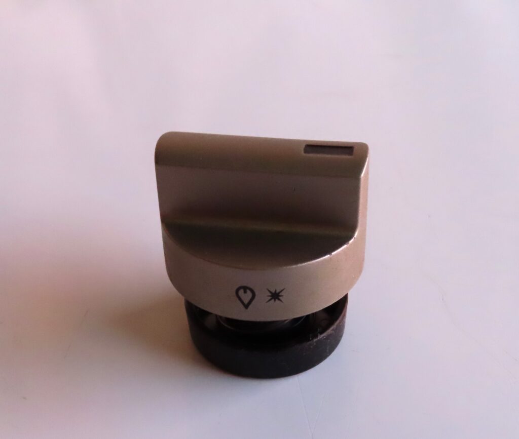 EUROMAID OVEN KNOB SET