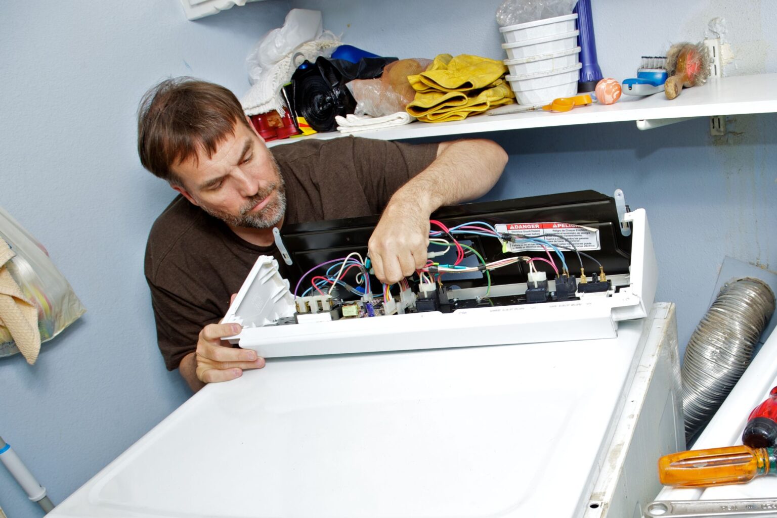 DIY vs Professional Appliance Repair The Pros and Cons