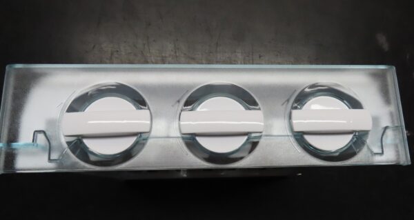 ELECTROLUX/WEST FREEZER TWIST & SERVE ICE TRAY 8588119567010 - Image 3