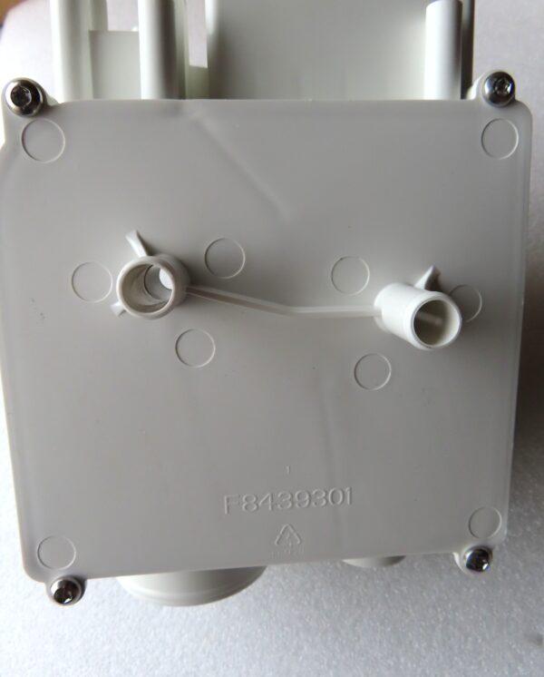 Speed Queen Washer VACUUM BREAKER F8048601 - Image 2