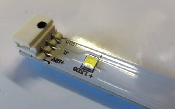 FISHER & PAYKEL/HAIER FRIDGE LED GLOBE H0064001621 - Image 2
