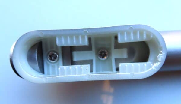 WESTINGHOUSE FREEZER DOOR HANDLE-SILVER 890105229 - Image 4