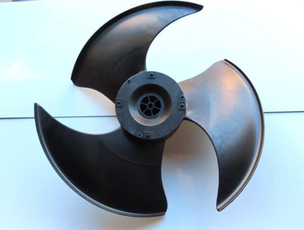 LG AIRCON OUTDOOR FAN PROPELLER-526mmOD,3BLADE,BLK MDG62002901