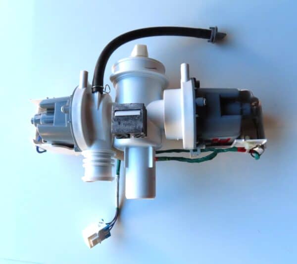 SAMSUNG WASHING MACHINE DRAIN PUMP DC96-01585U - Image 2