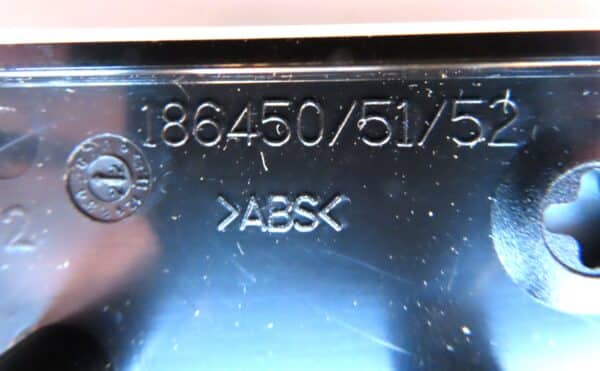 Smeg Microwave Push Button Door 766412080 - Image 3