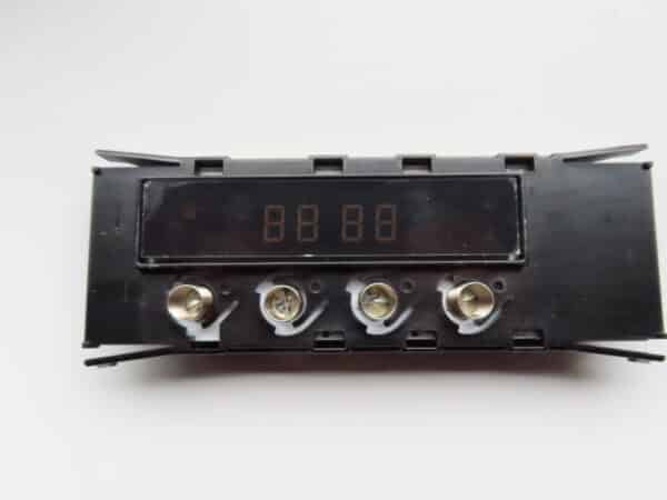 FISHER & PAYKEL OVEN DIGITAL CLOCK 563687 - Image 5