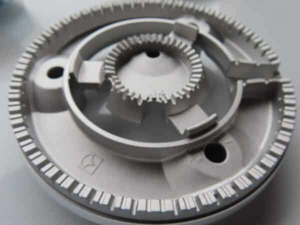 WESTINGHOUSE COOKTOP LARGEST BURNER CROWN 140169084013 - Image 4