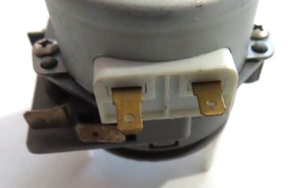 DELONGHI DISHWASHER DIVERTER MOTOR VALVE DAU1590966 - Image 2