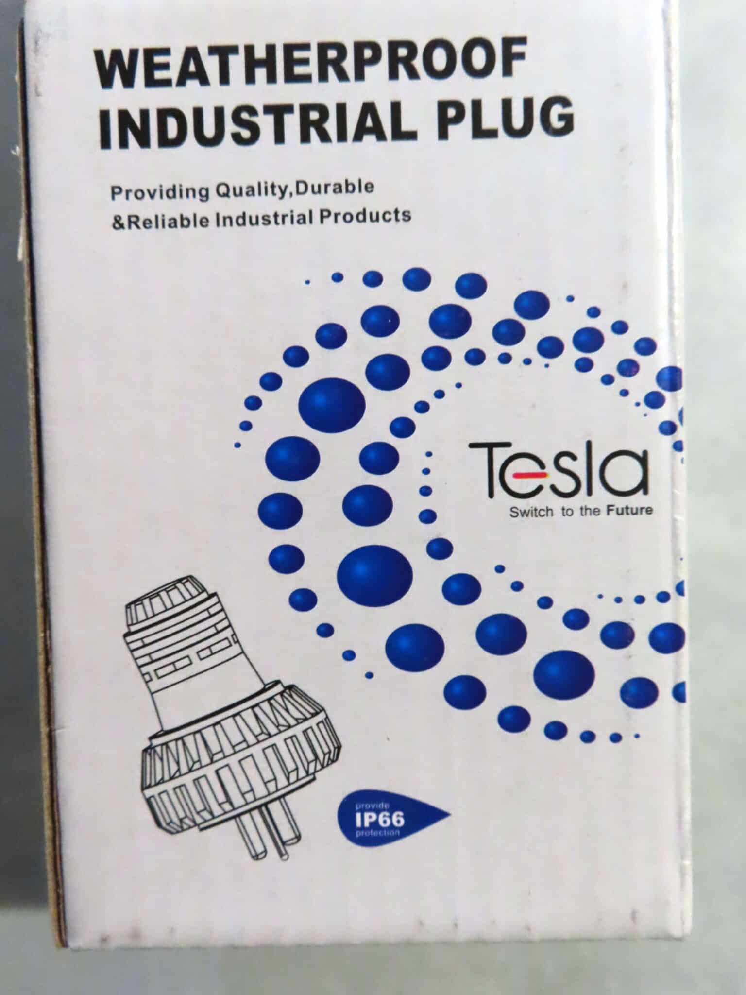 Tesla 3 Pin Flat 10amp Plug ORANGE TP310