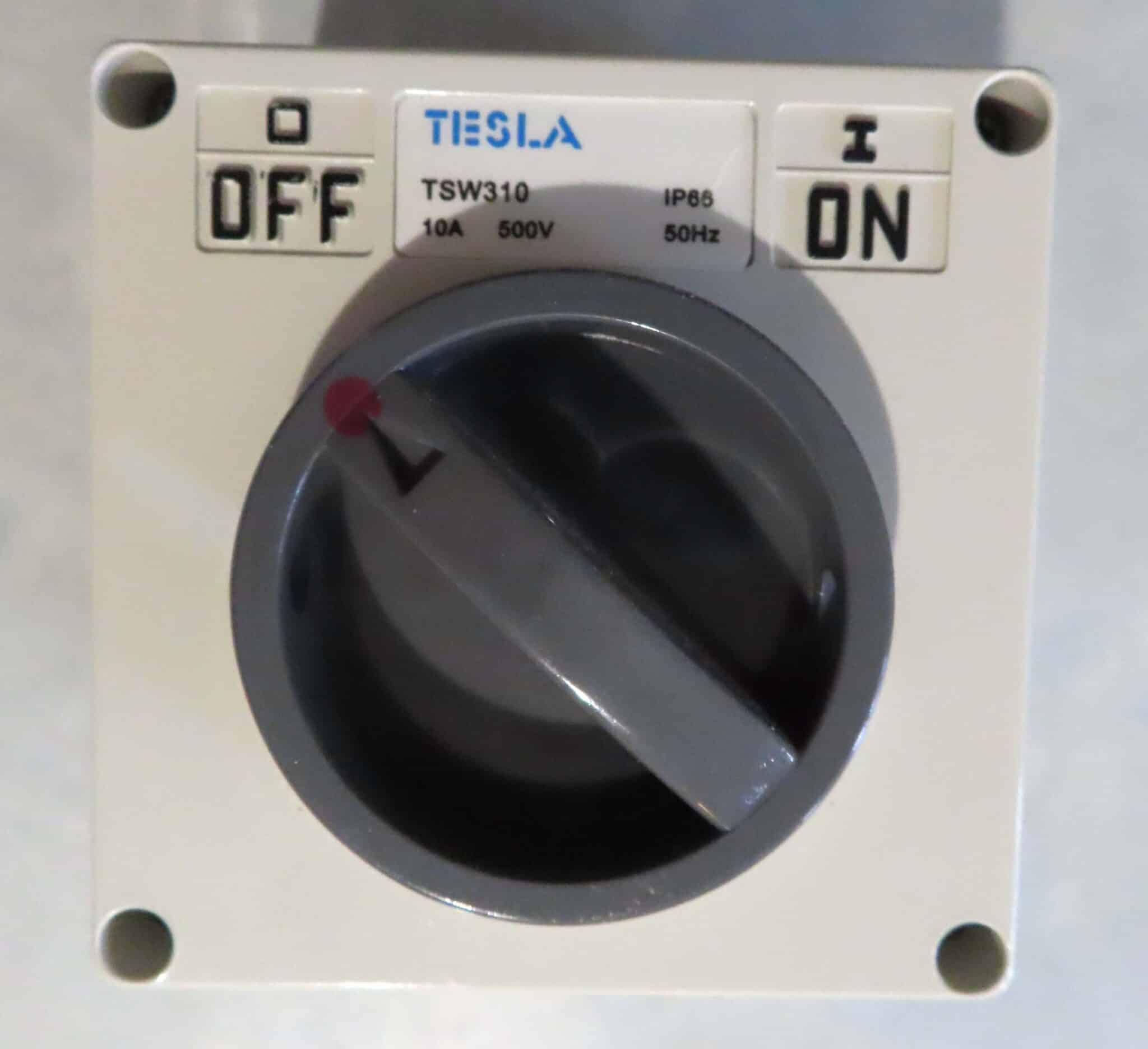 TESLA ELECTRICAL COMPONENT IP66 SWITCH-TSW310 - Image 4