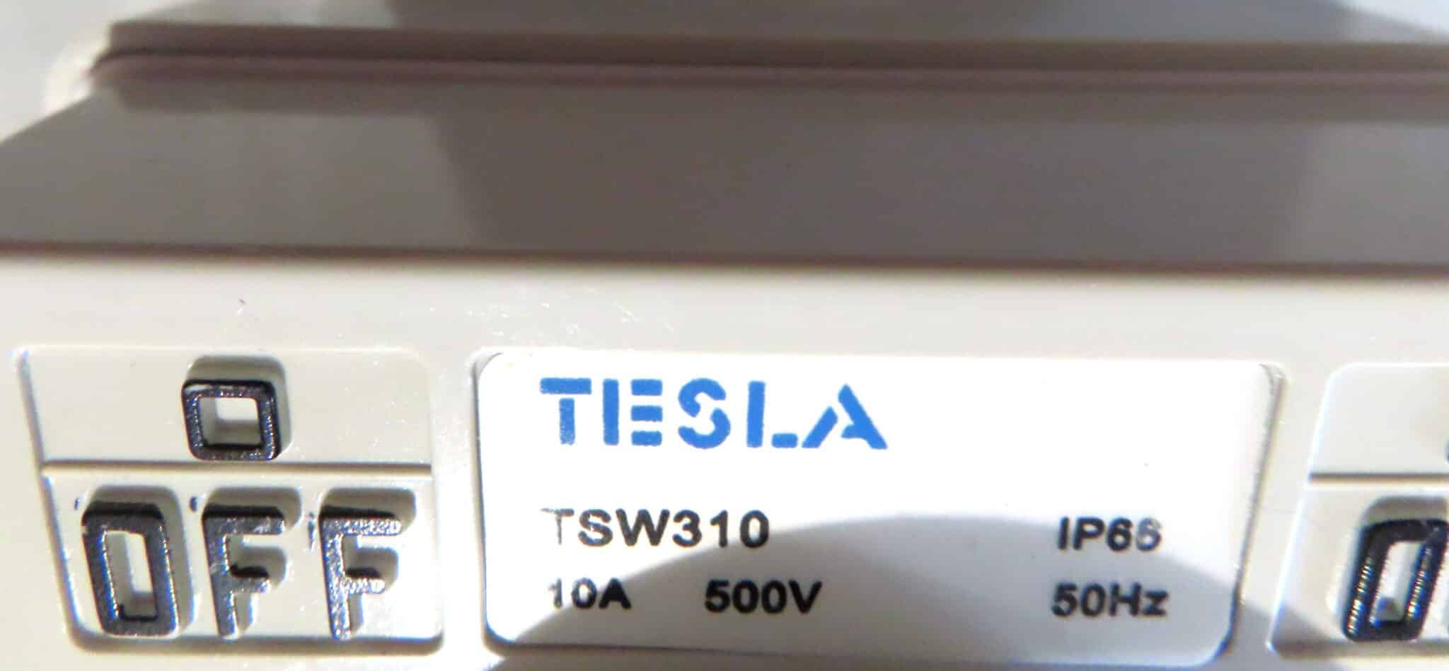 TESLA ELECTRICAL COMPONENT IP66 SWITCH-TSW310 - Image 3