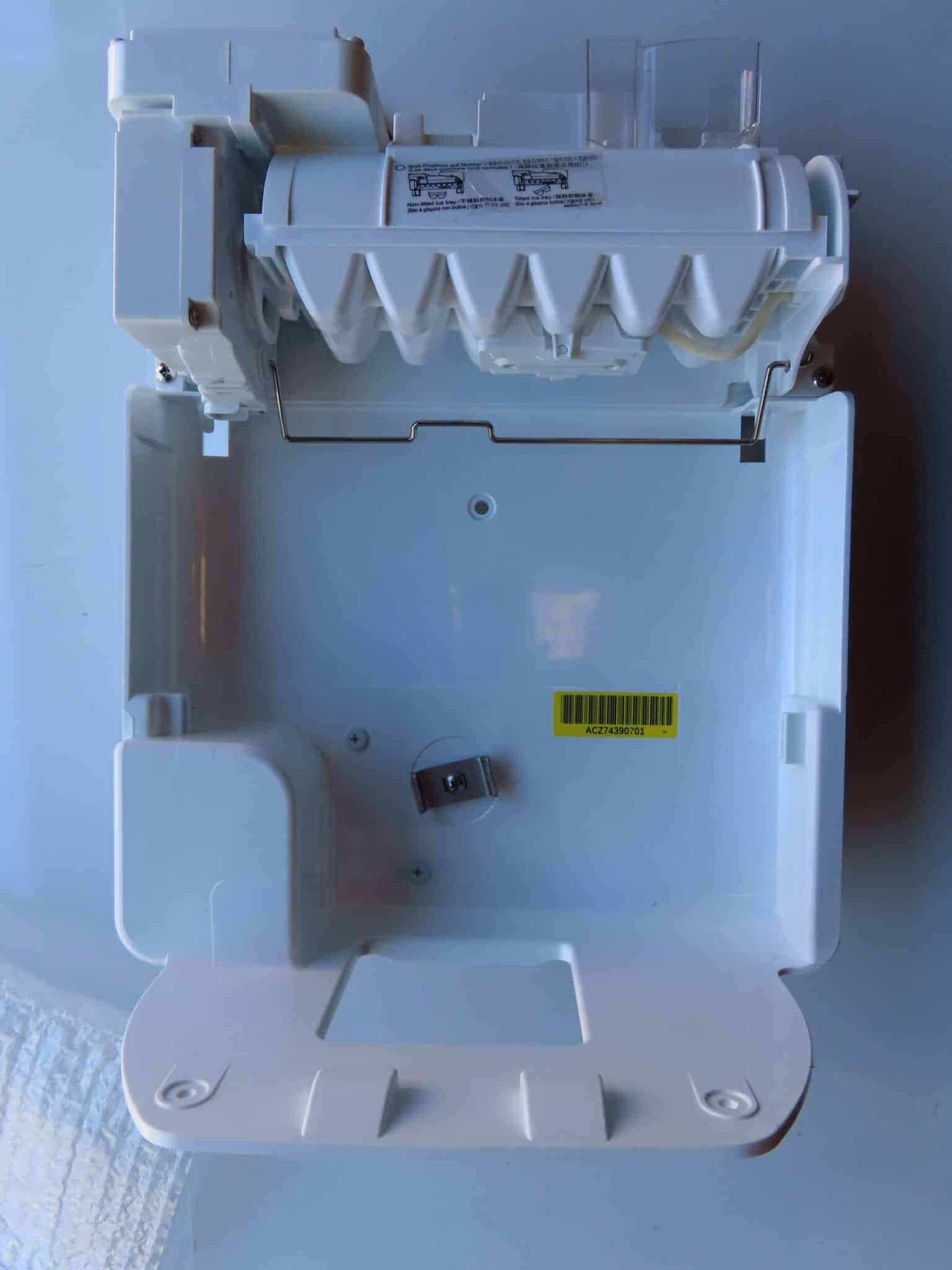 GENUINE LG FRIDGE ICE MAKER DISPENSER ACZ74390701