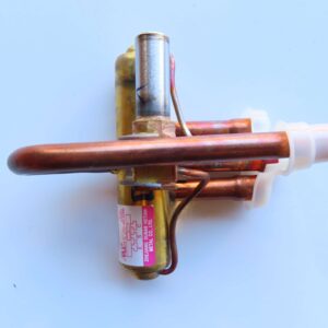 SAMSUNG AIRCON OUTDOOR 4 WAY VALVE DB62-05701A