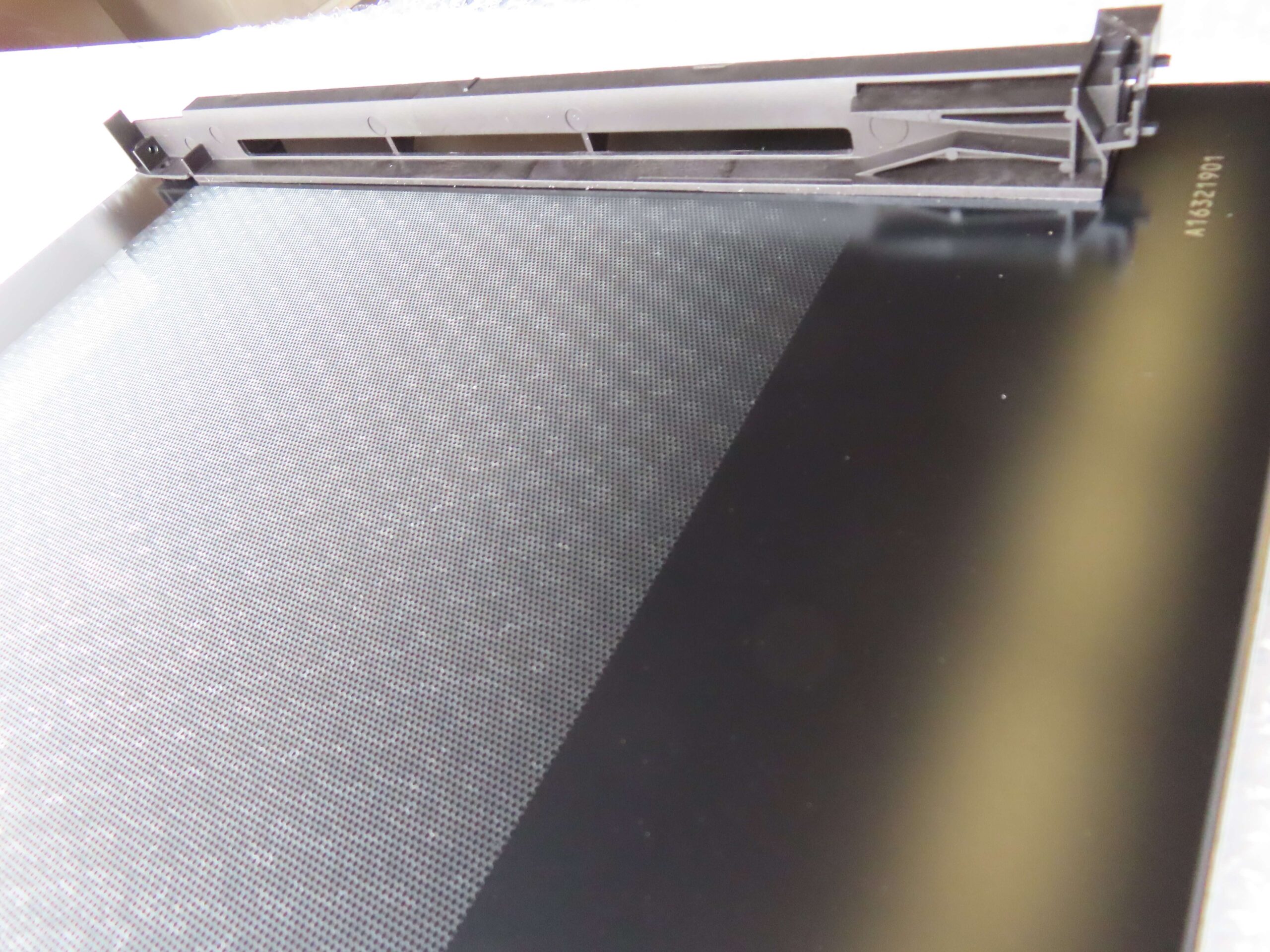 WESTINGHOUSE OVEN OUTER DOOR GLASS - Image 3