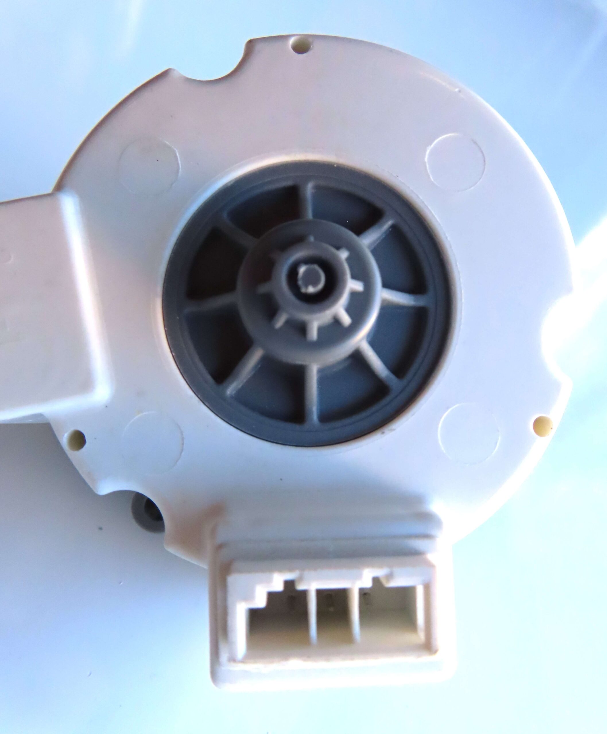 SAMSUNG WASHING MACHINE MOTOR PUMP DC31-00201A - Image 4