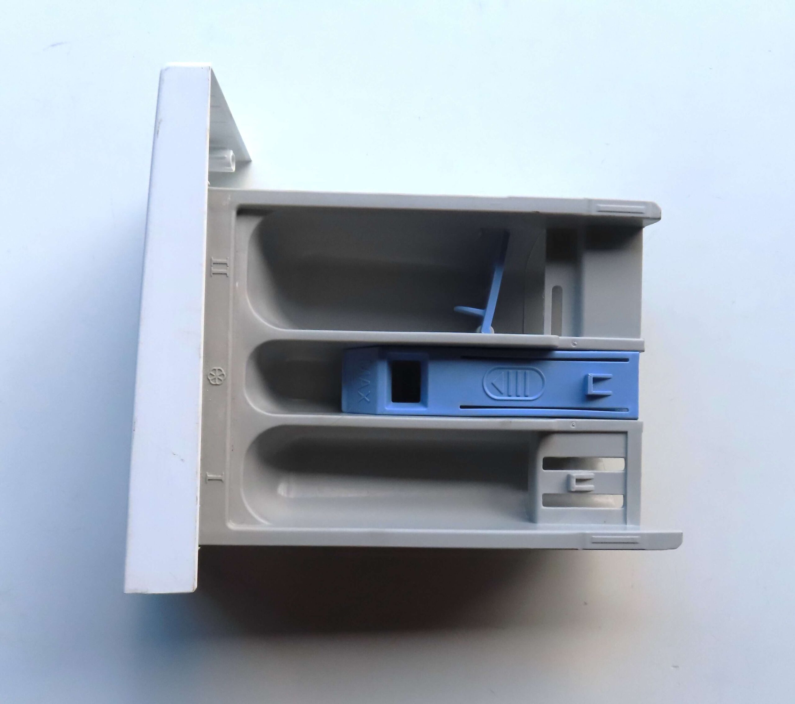 EUROMAID/MIDEA washing machine detergent container 12138100009869