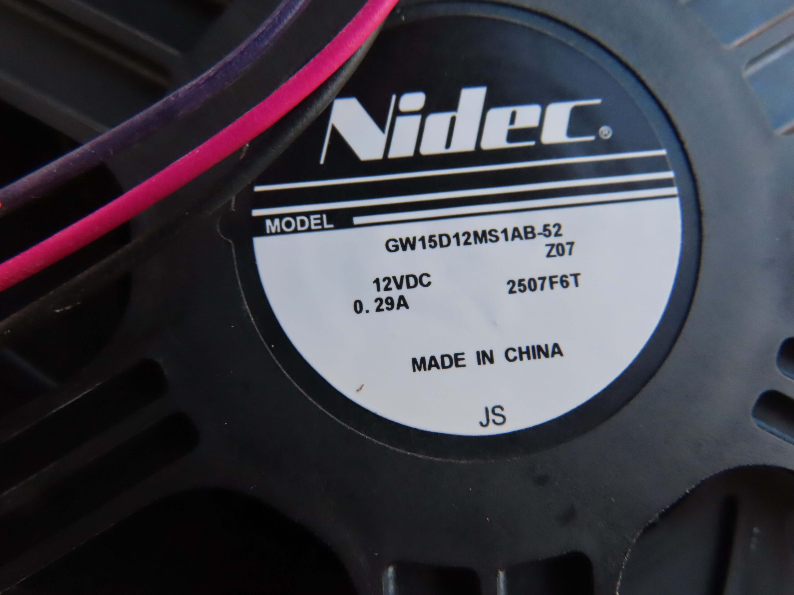 HISENSE FRIDGE DC MOTOR FAN K1960493 - Image 3