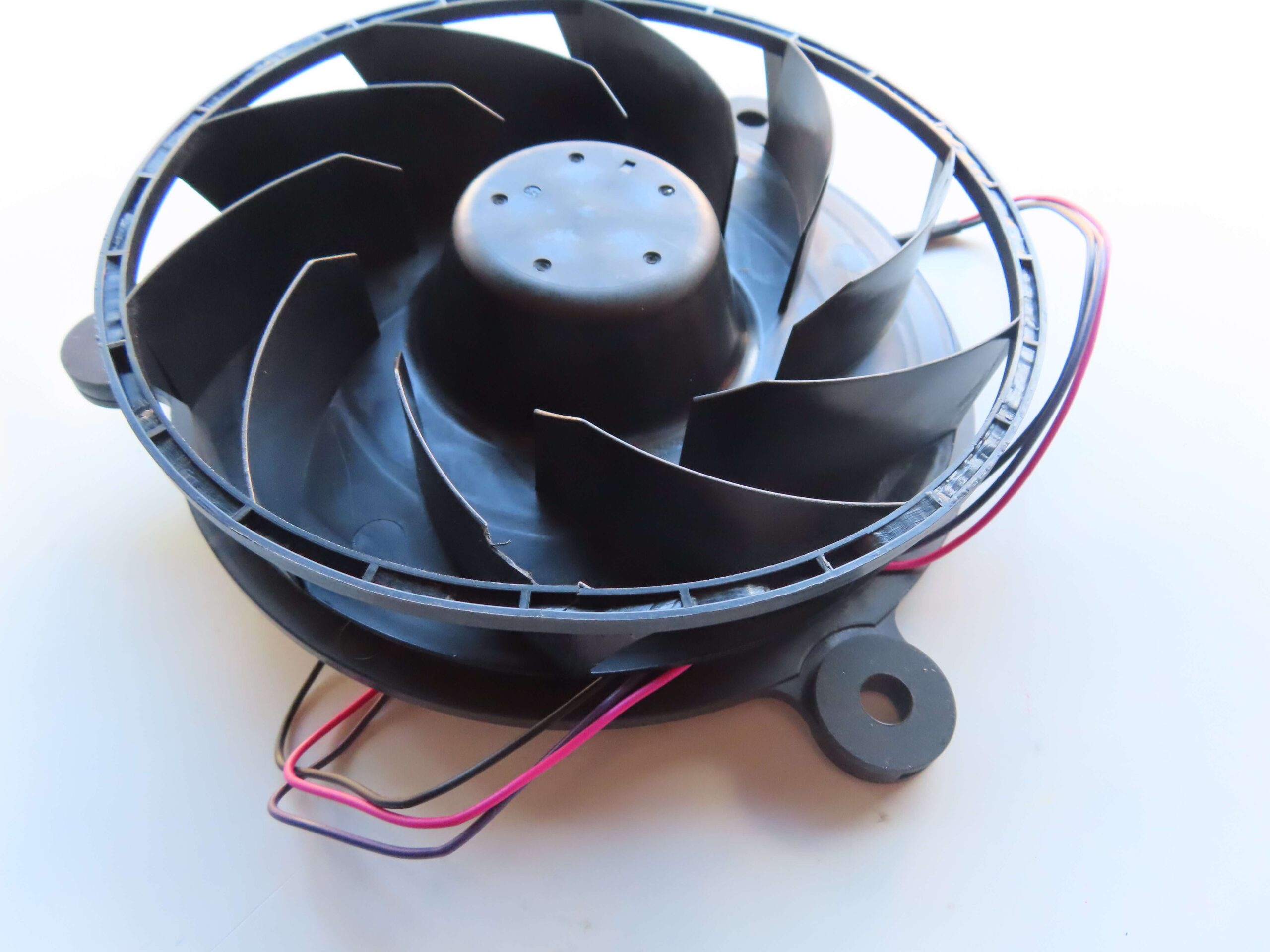 HISENSE FRIDGE DC MOTOR FAN K1960493