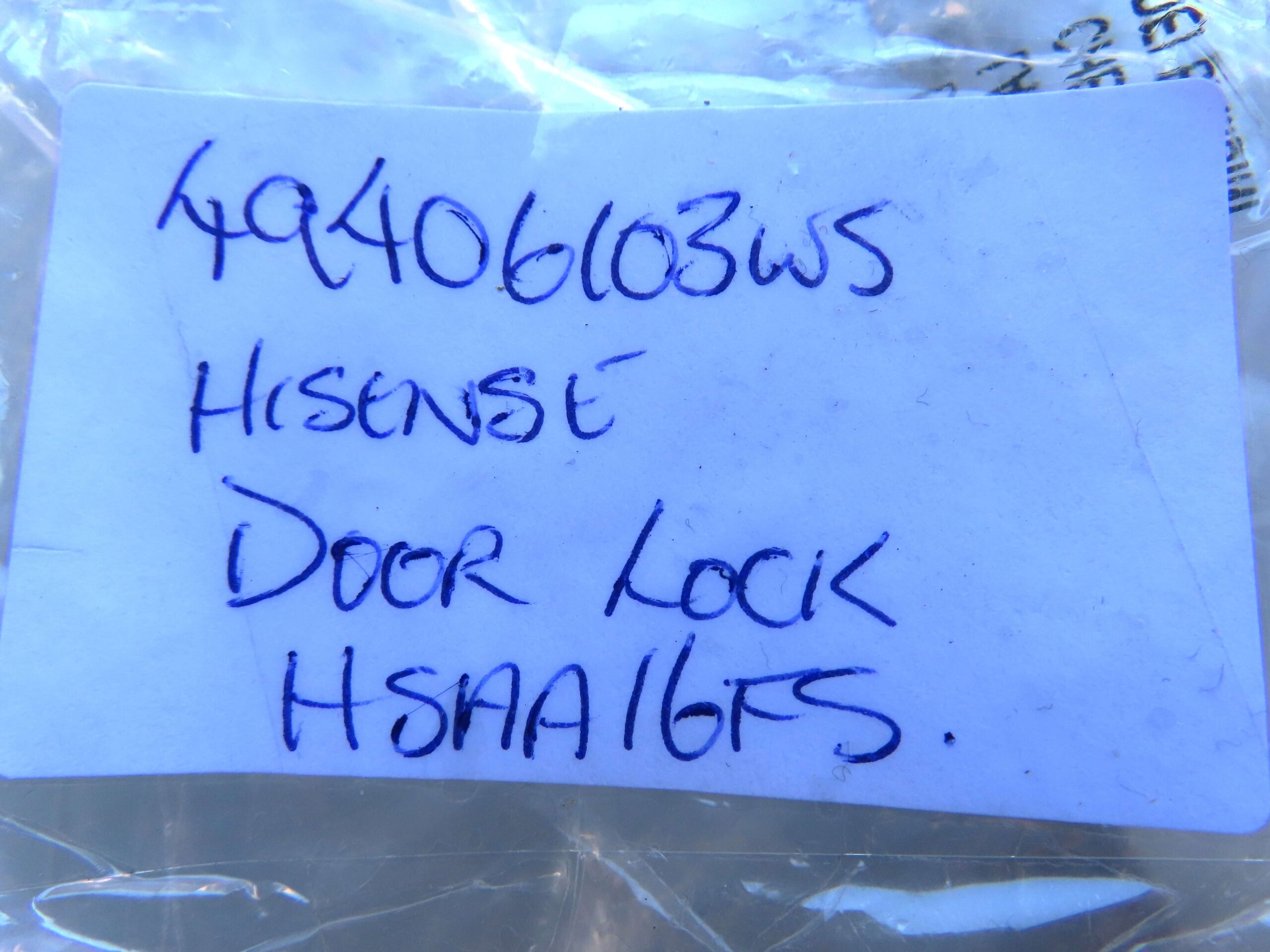 Hisense/Gorenje Dishwasher Door Lock H11178477 - Image 2