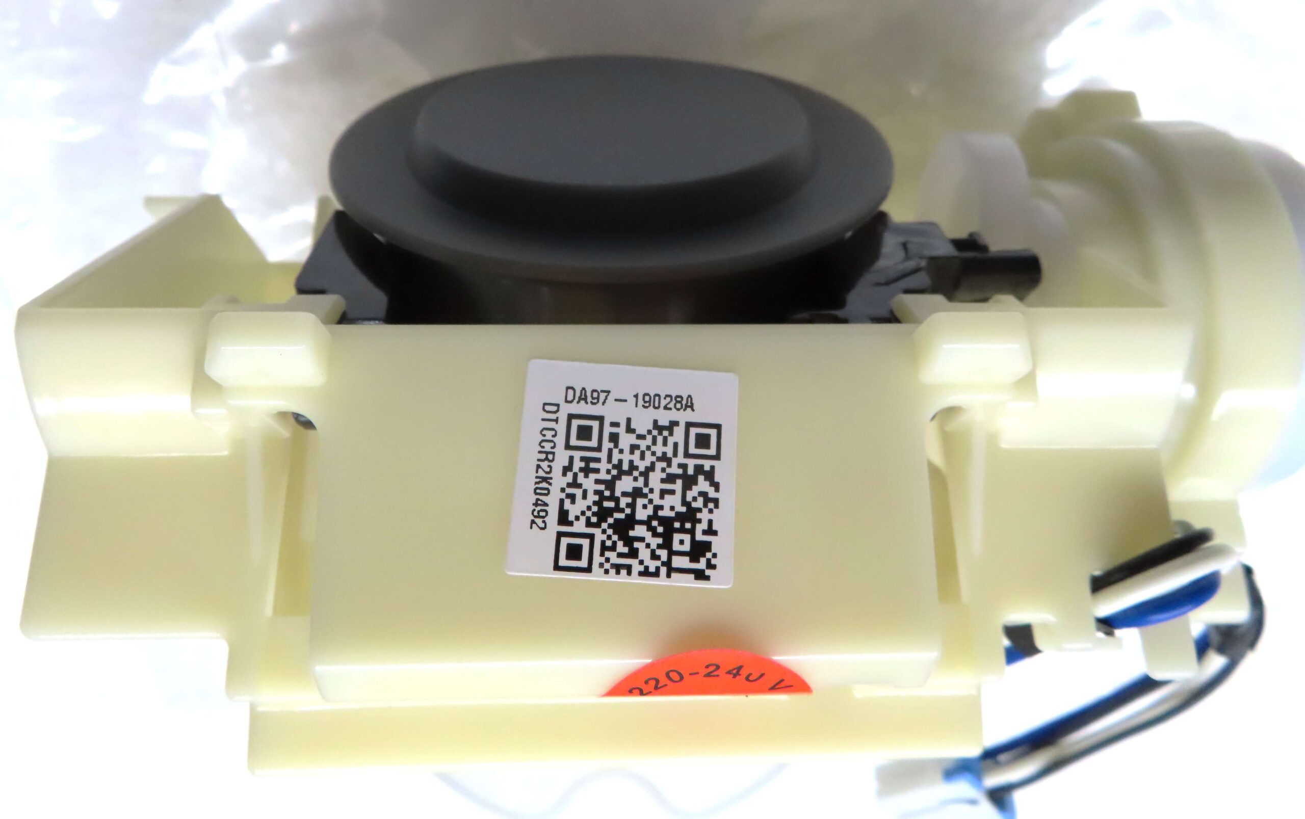 Samsung Fridge Ice Route Case Assy DA97-19028A - Image 4