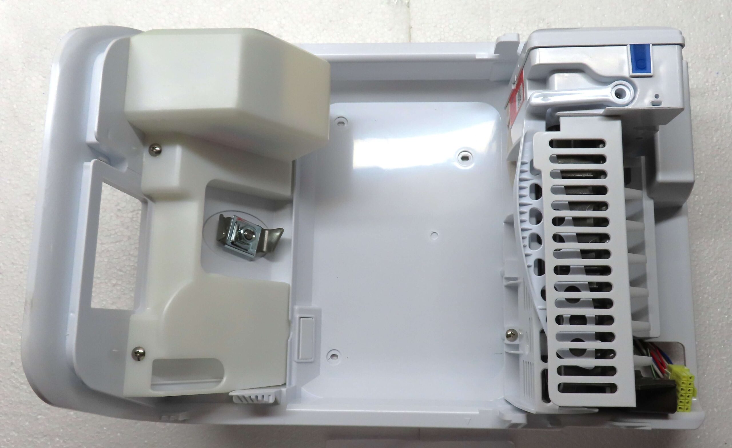 SAMSUNG FRIDGE ICE MAKER & AUGER DA97-11095D - Image 5