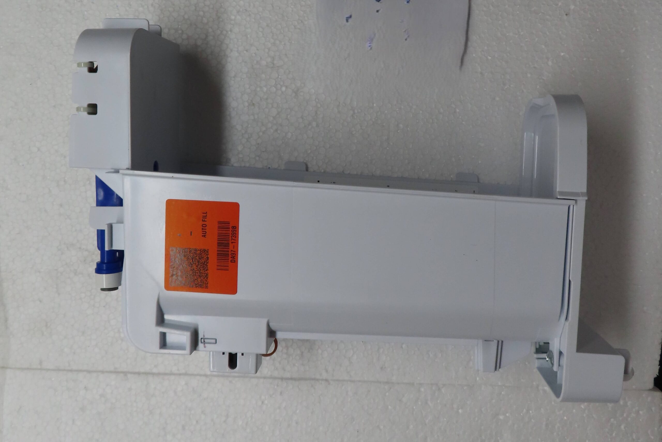 SAMSUNG FRIDGE ICE CASE ASSY DA97-17399B - Image 5