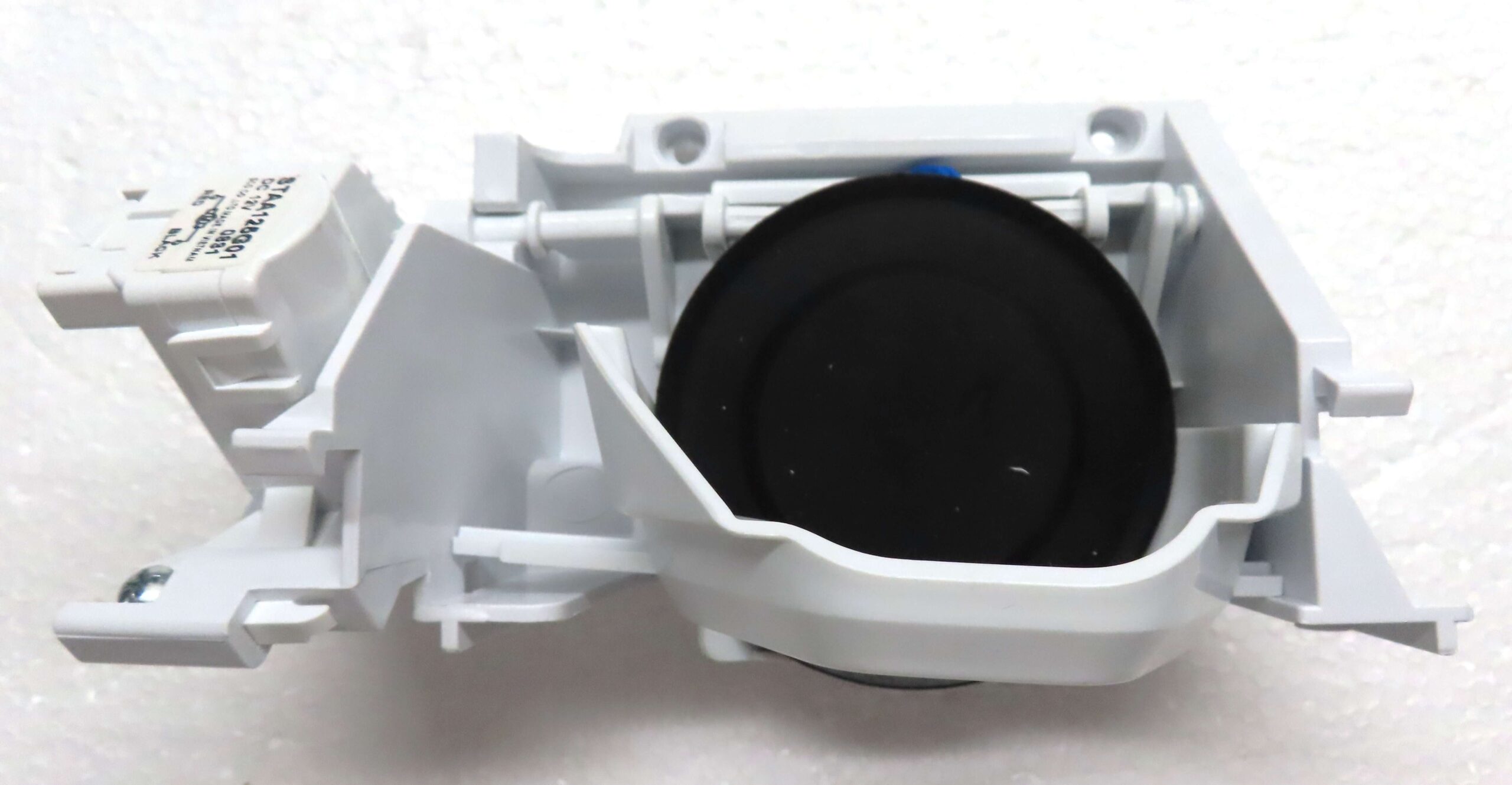 HISENSE FRIDGE ICE CHUTE ASSEMBLY K1988846
