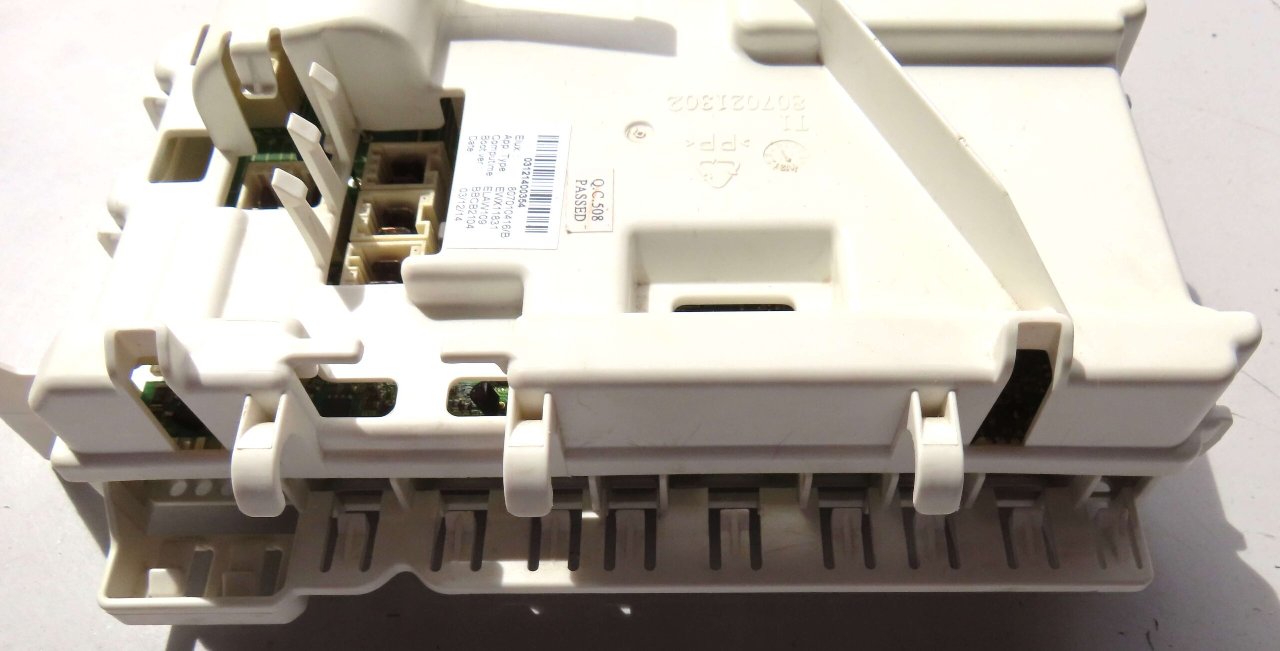 Electrolux F/L Washer/Dryer Main PCB 973914900334033 - Image 3