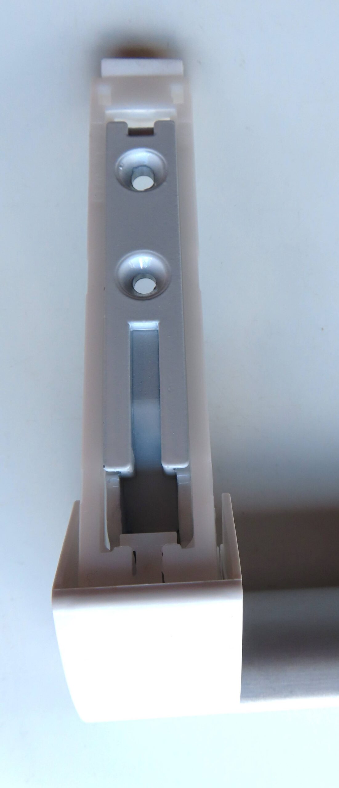 CHIQ HYBRID VERTICAL FREEZER HANDLE WHITE - Image 2